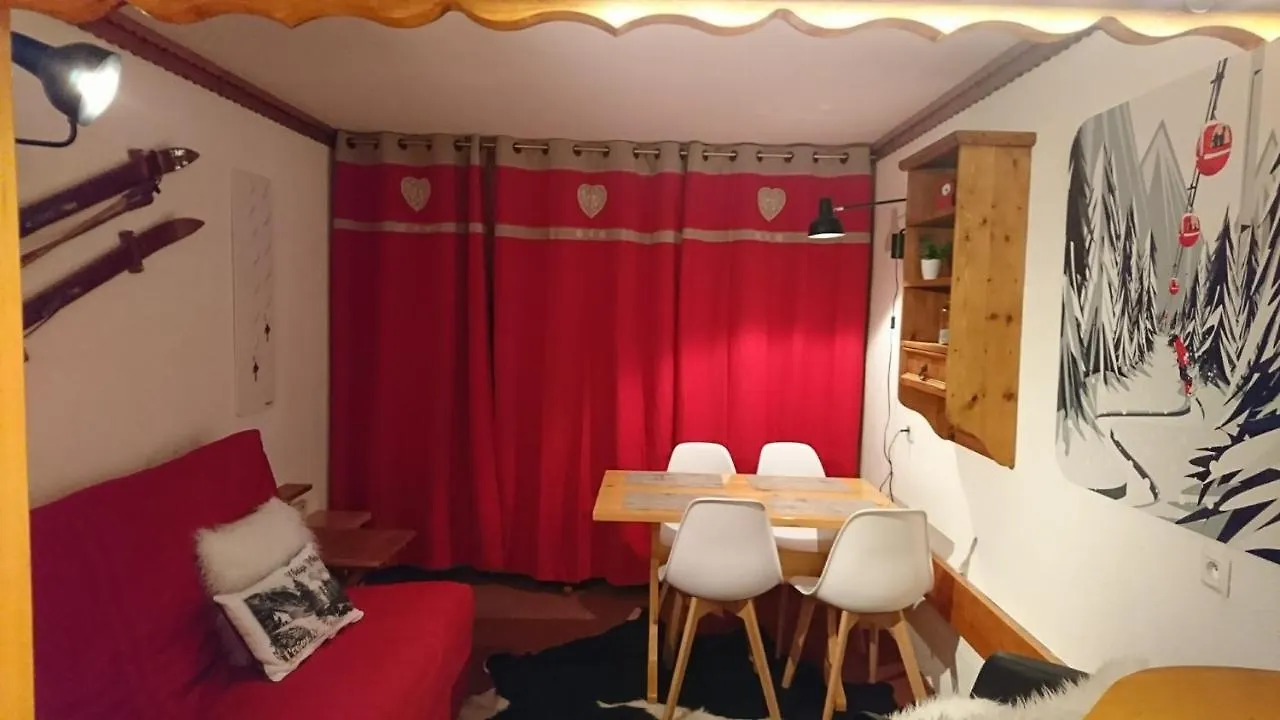 Appartement Bourg St Maurice les Arcs 1800 Les Lauzieres jolie vue, nature, espace, bien être, plaisir, paisible France